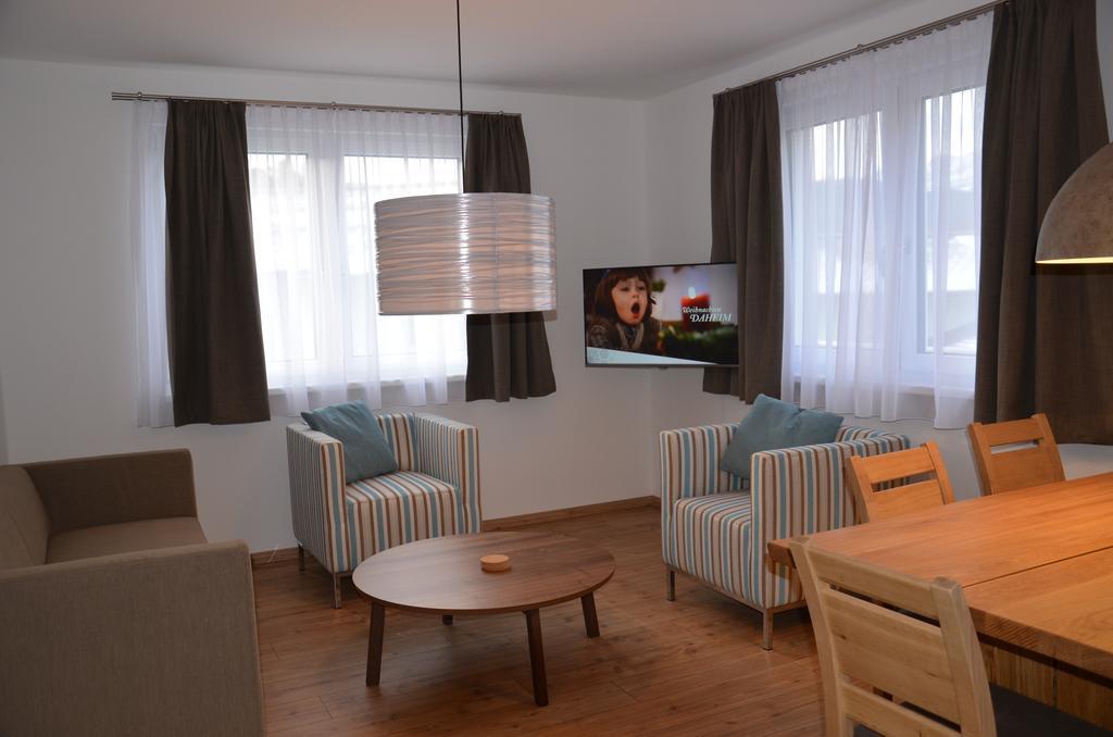 Apartment Haus Van Der Leij Russbach am Pass Gschütt Szoba fotó