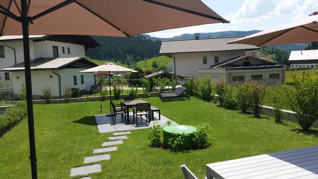 Apartment Haus Van Der Leij Russbach am Pass Gschütt Kültér fotó